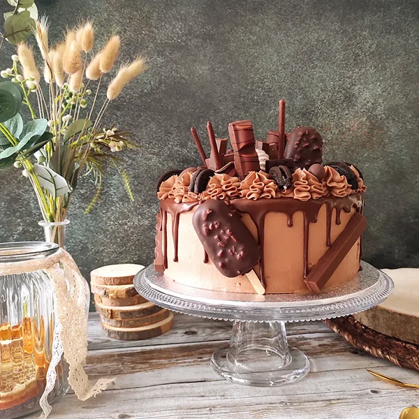 Infinies Gourmandises, cake design sur le thème KINDER